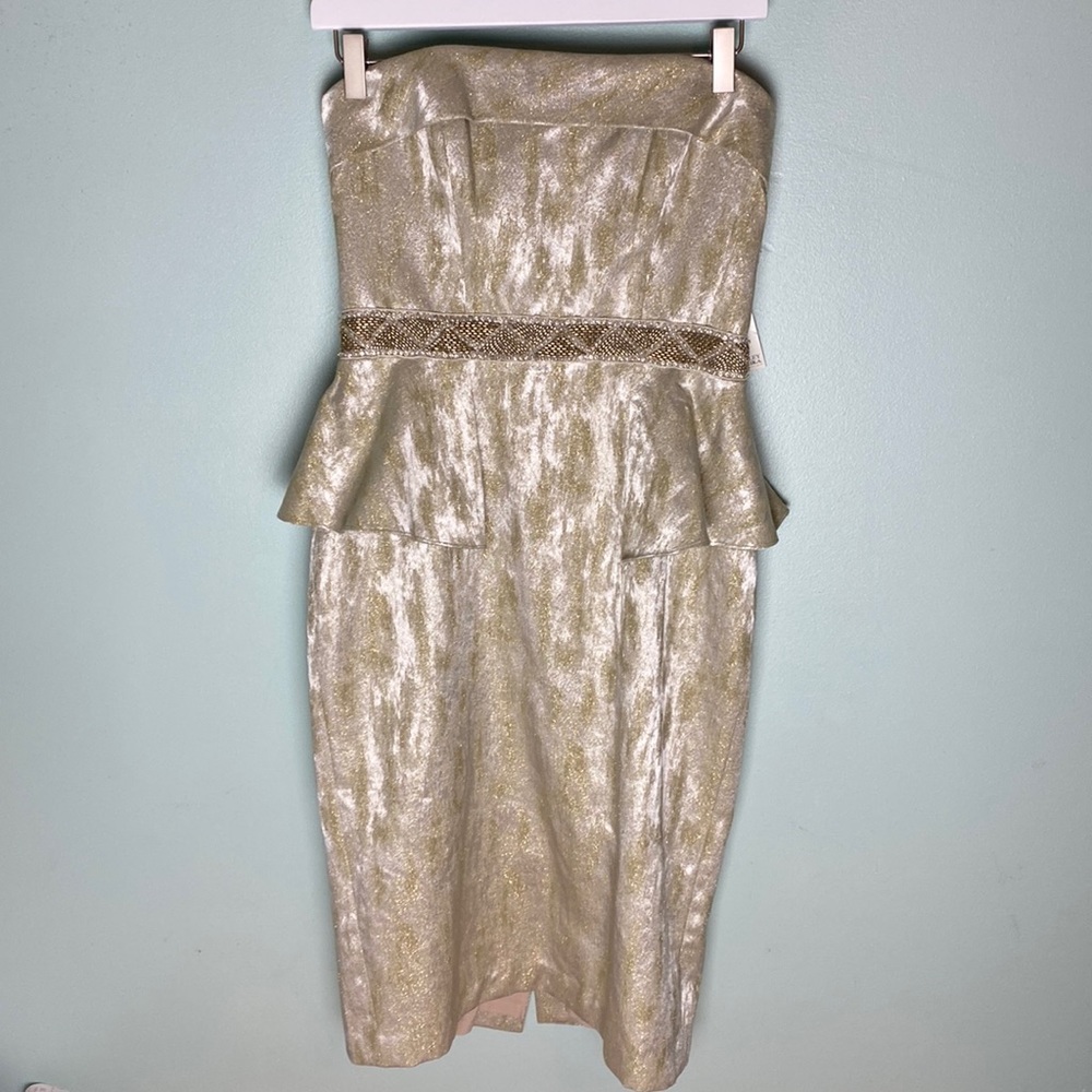 NWT Badgley Mischka Gold & Beaded Cocktail Dress. Size 6
